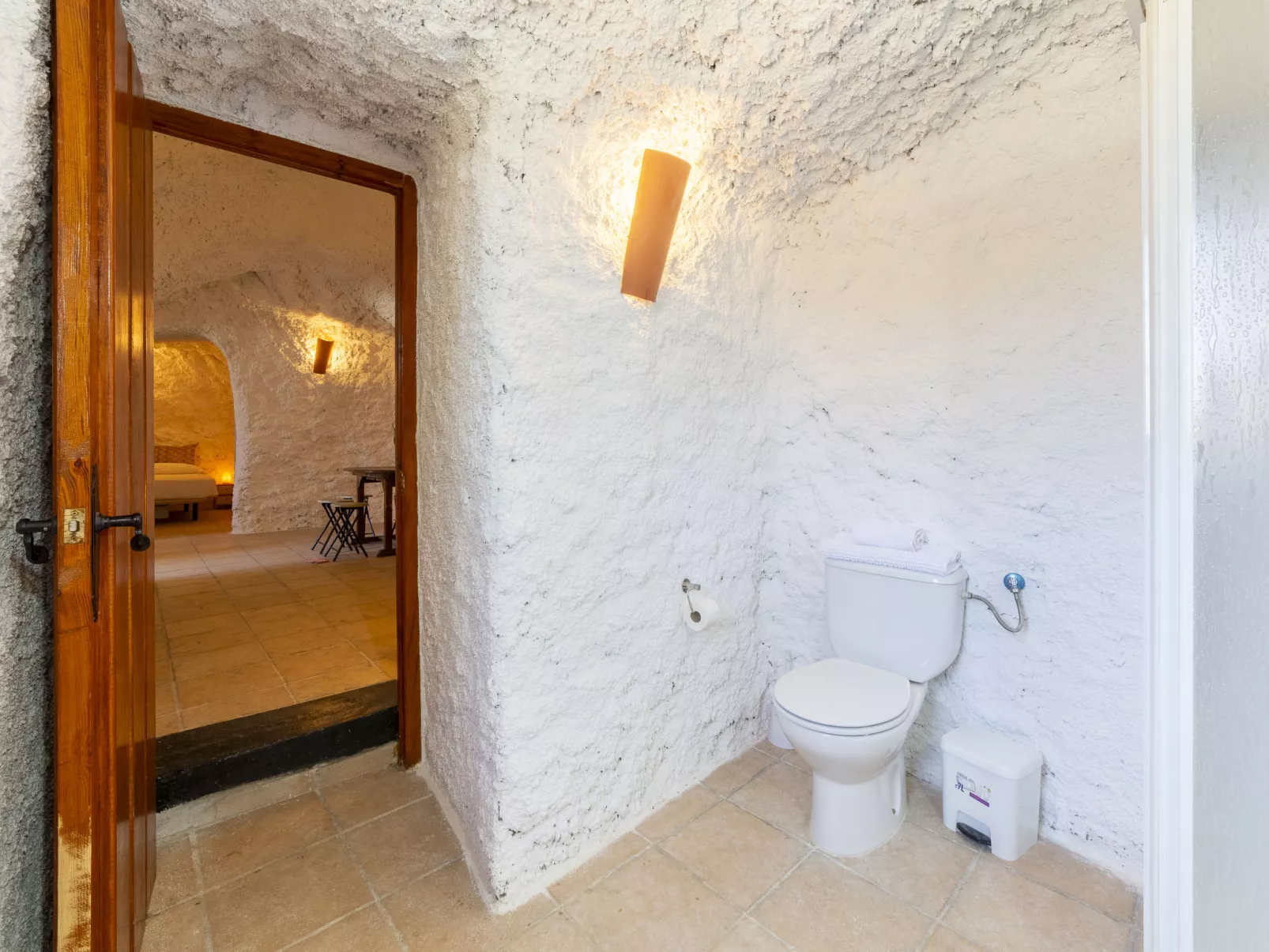 Casa Cueva Maria Zambrano-Inside