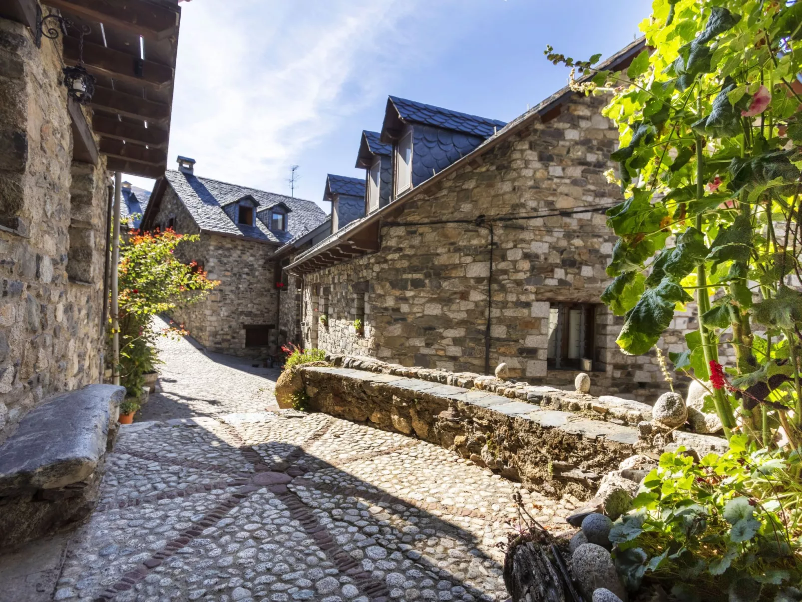 Casita Alba-Outside