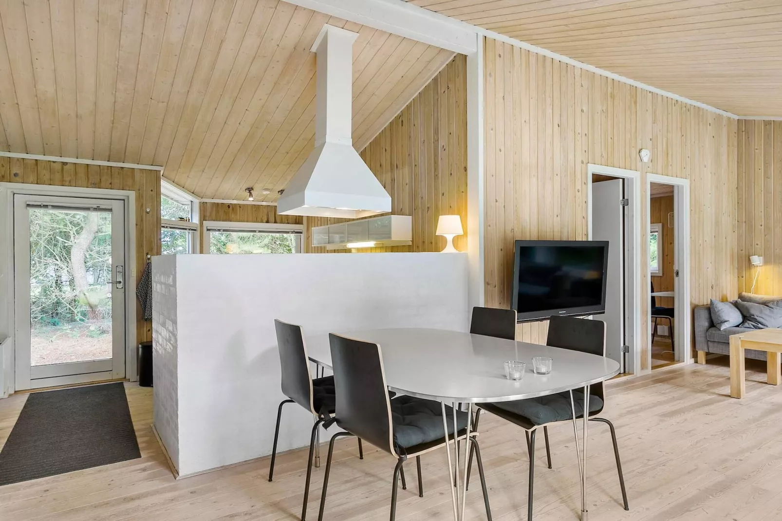 Ferienhaus mit großem Garten