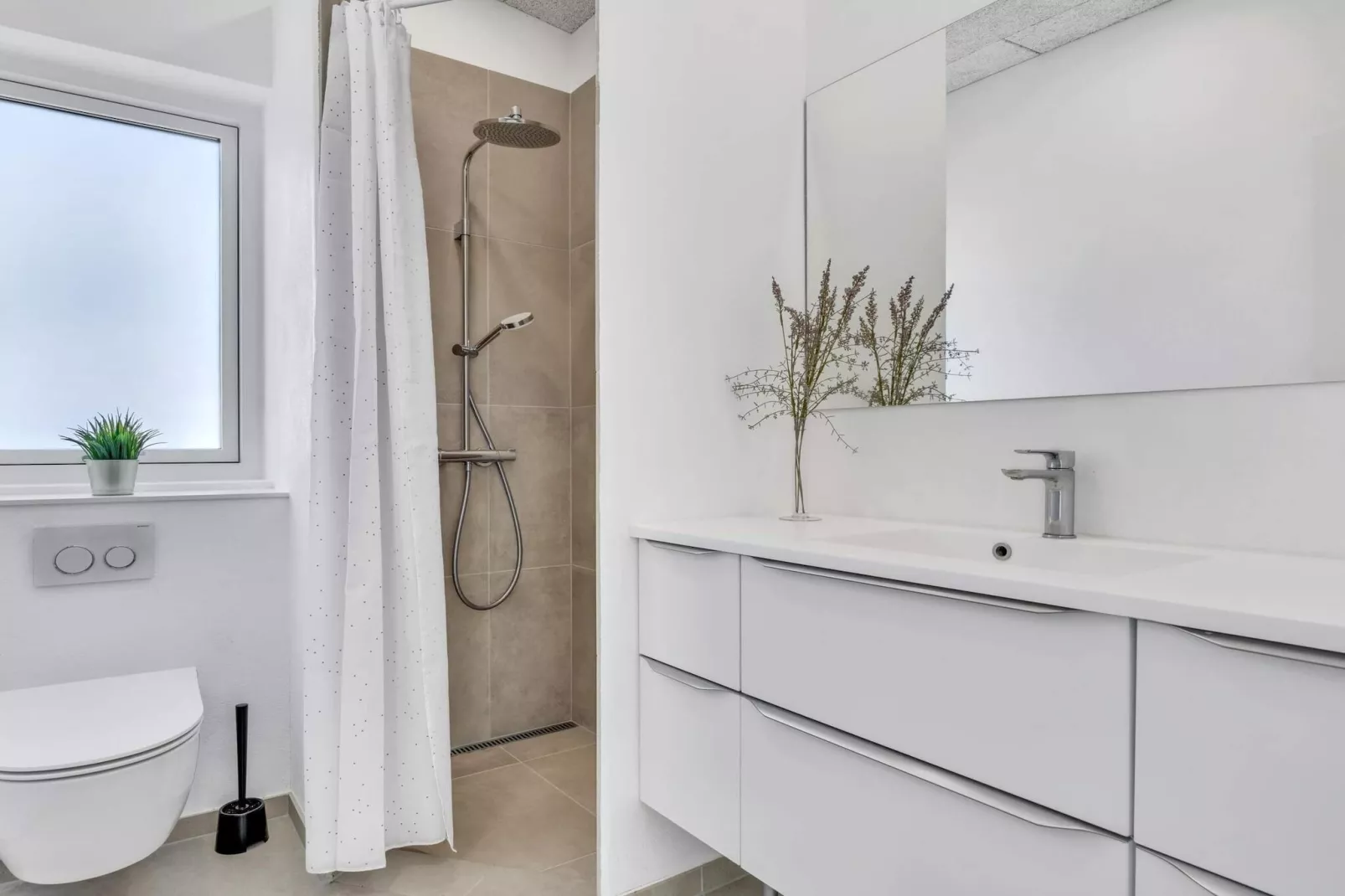 Spacious holiday home in Lokken-Indoor