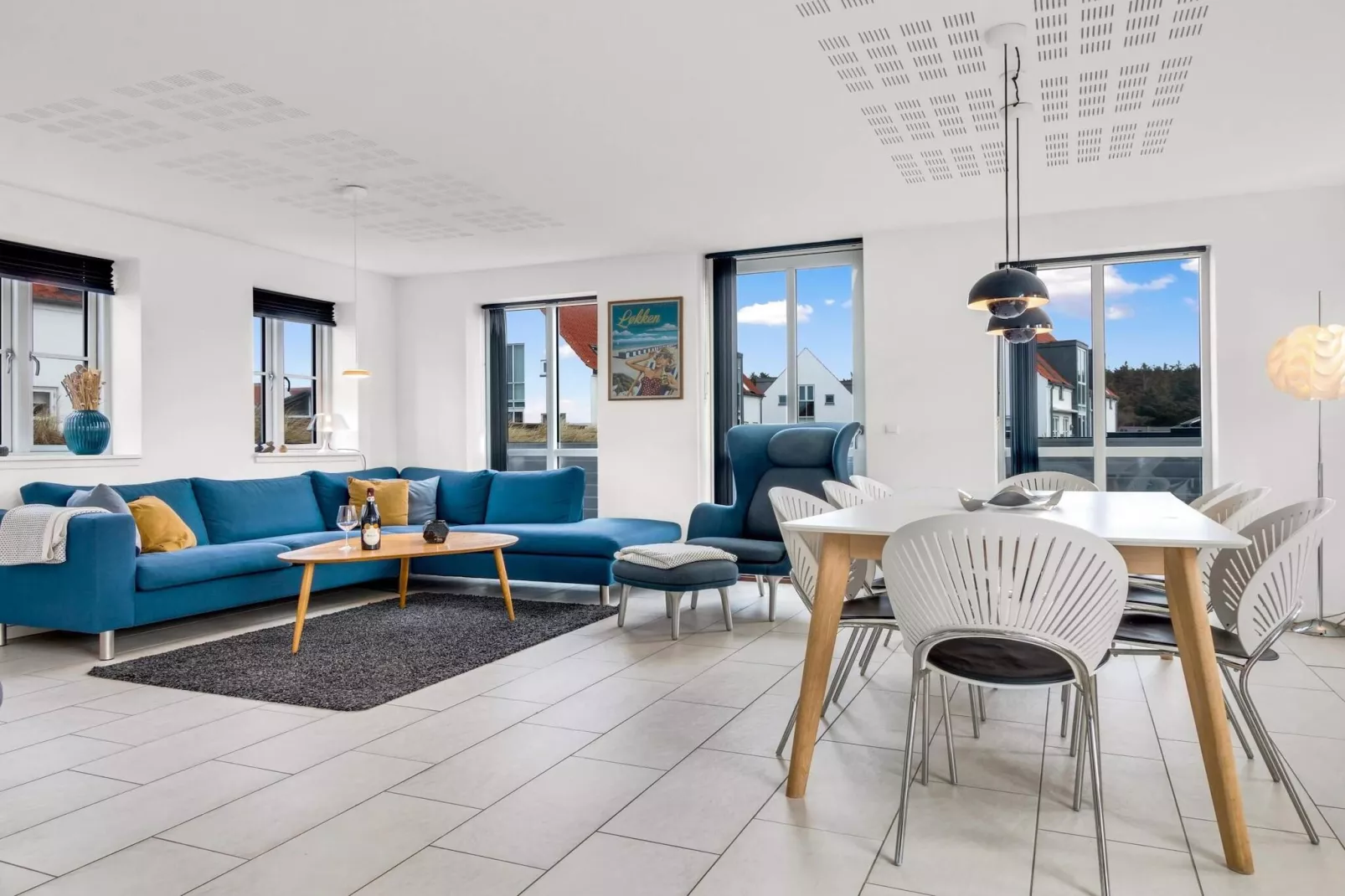 Holiday home, 750m from beach-Indoor