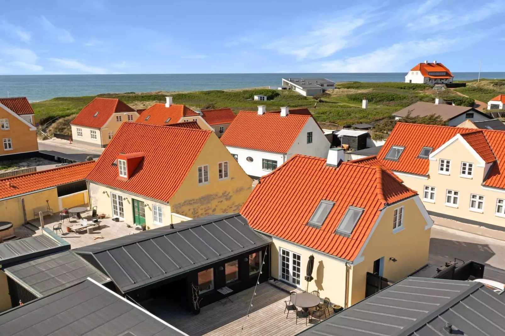 Centrally-located Retreat in Lokken-Outdoor