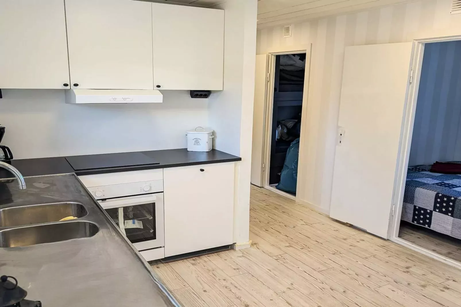 5 star holiday home in MARSTRAND-Indoor
