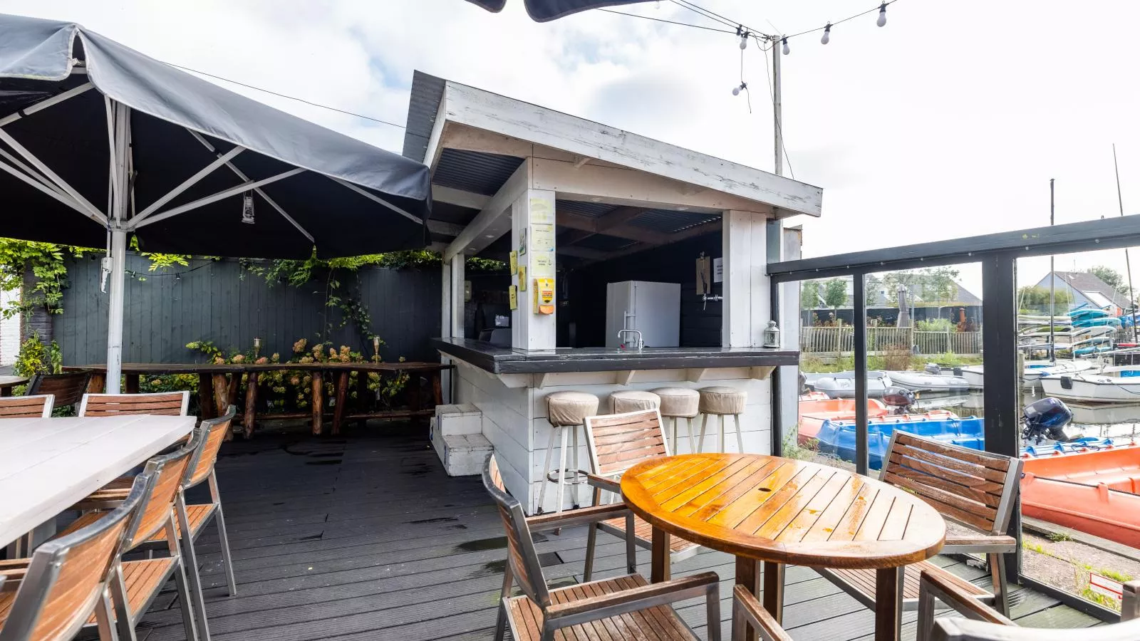 De Kaag Watersport Groepsaccommodatie - 50 pers-Not tagged