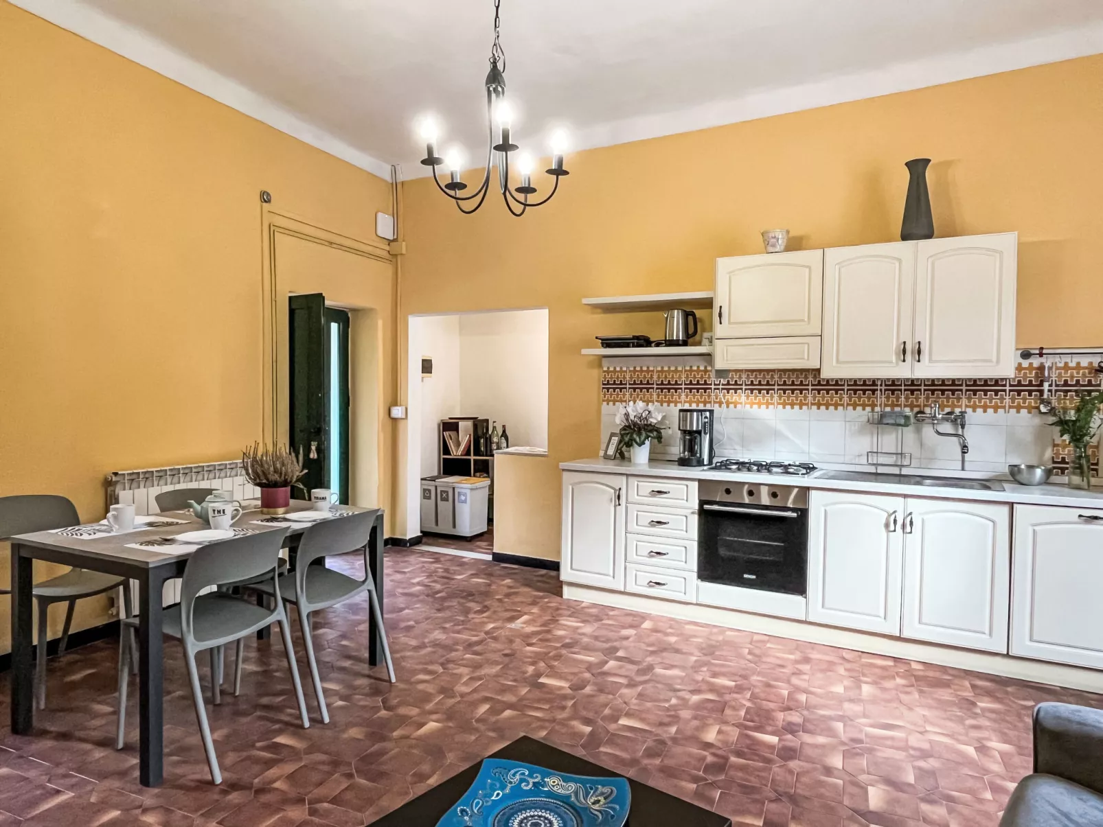 Giove-Inside