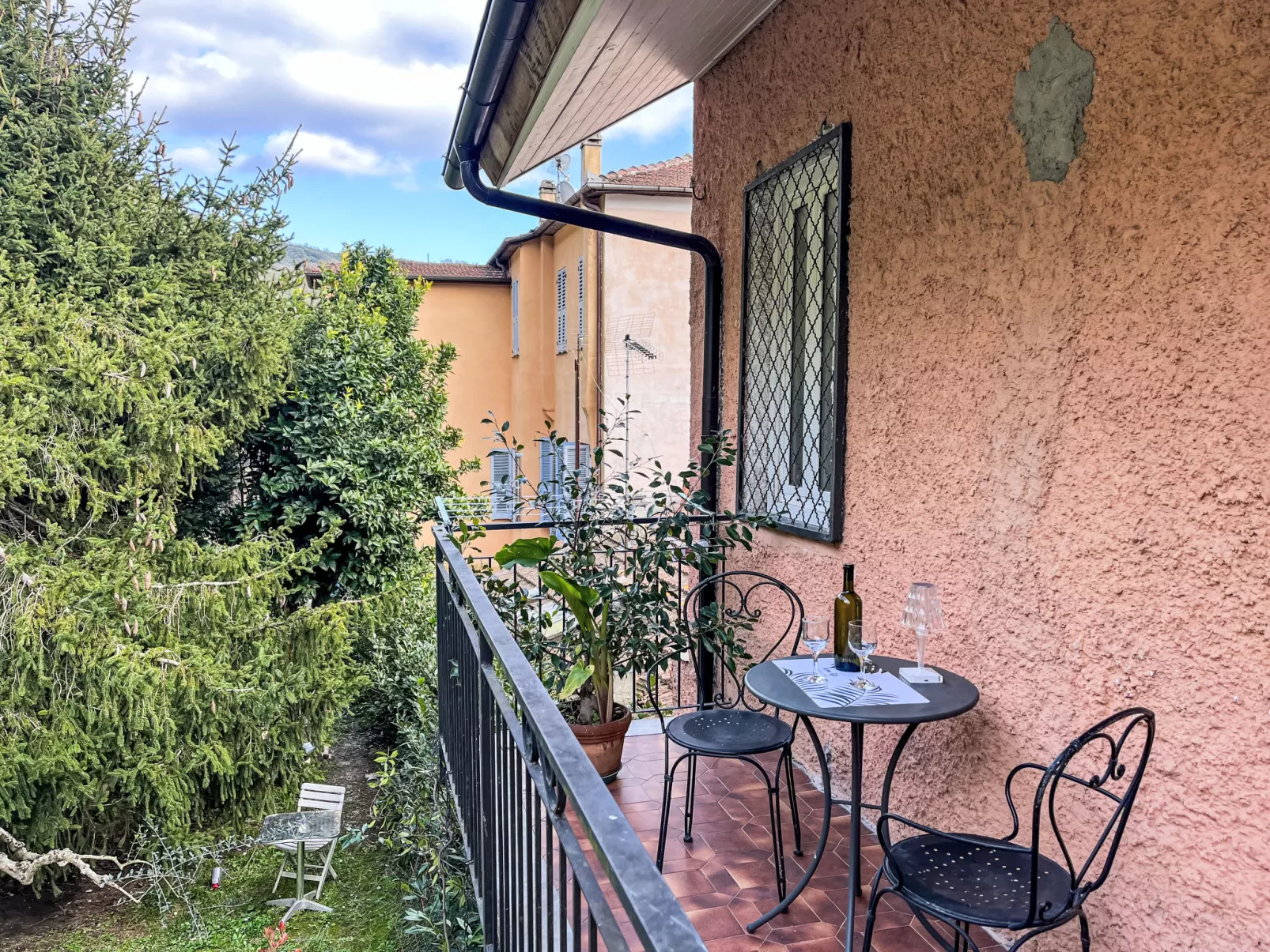 Giove-Outside