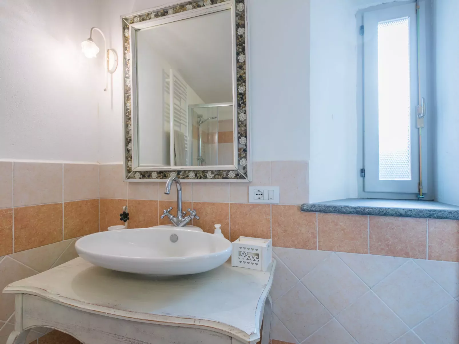Casa delle Ginestre-Inside