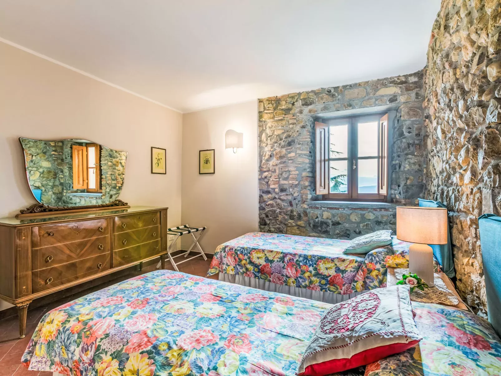 Casa delle Ginestre-Inside