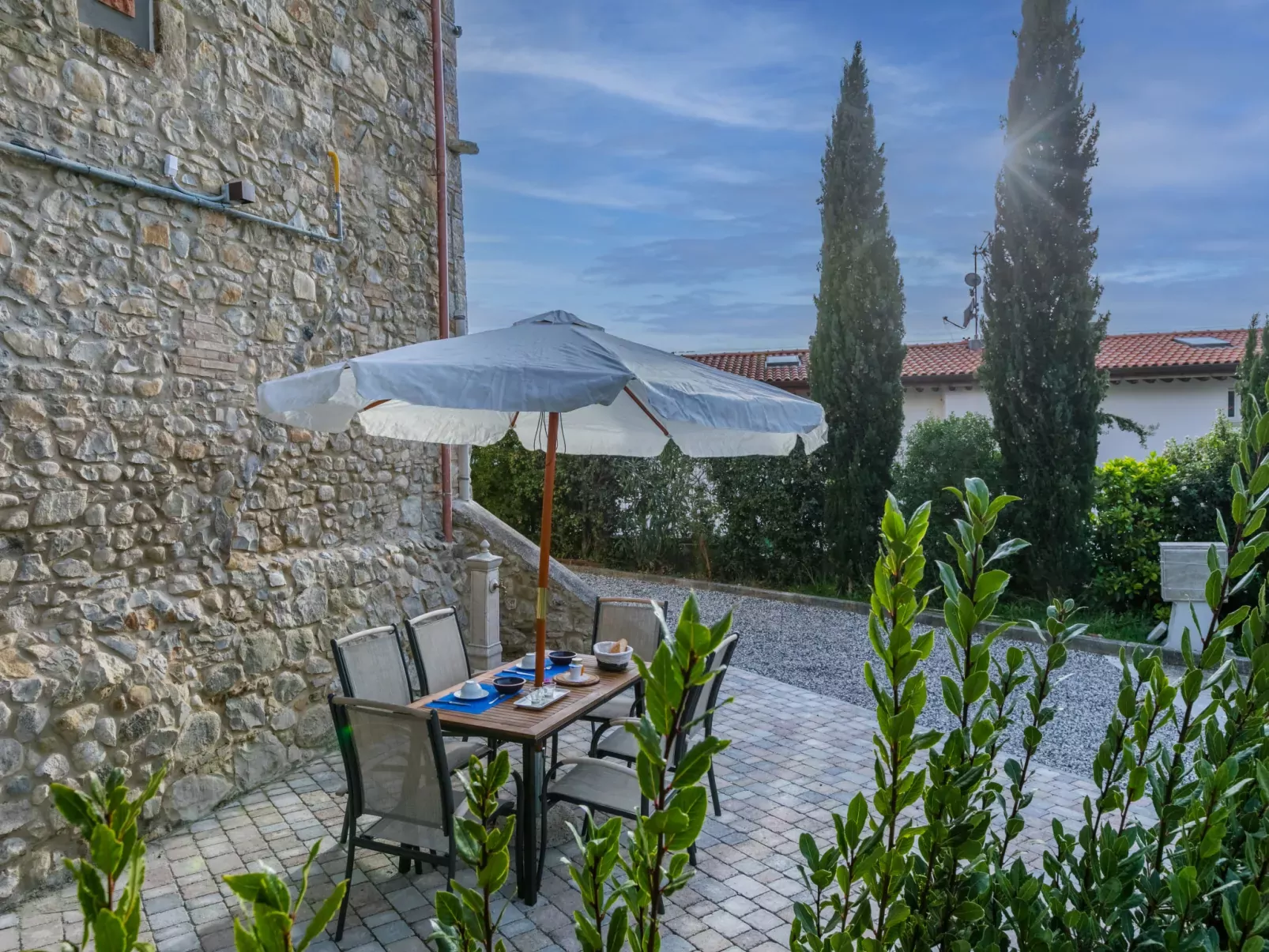 Casa delle Ginestre-Outside