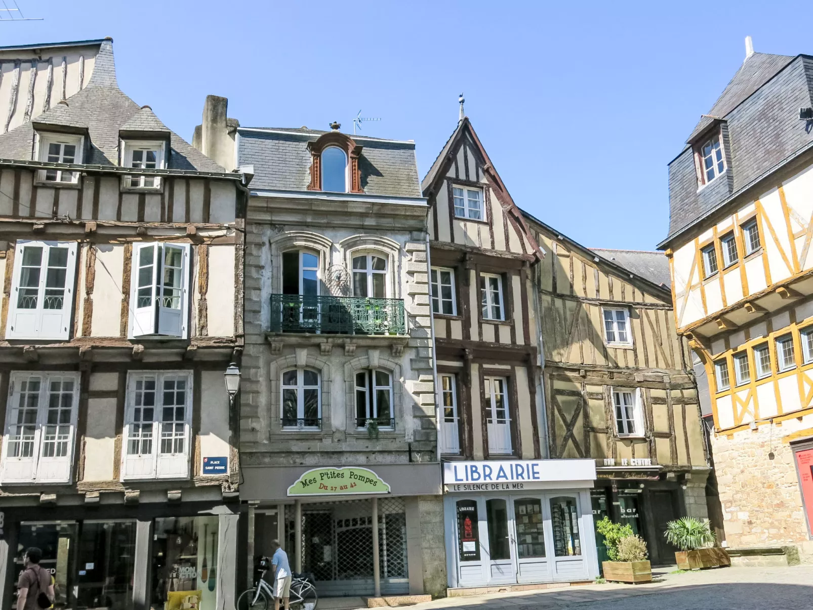 T2 avec balcon,calme et près du port-Draußen