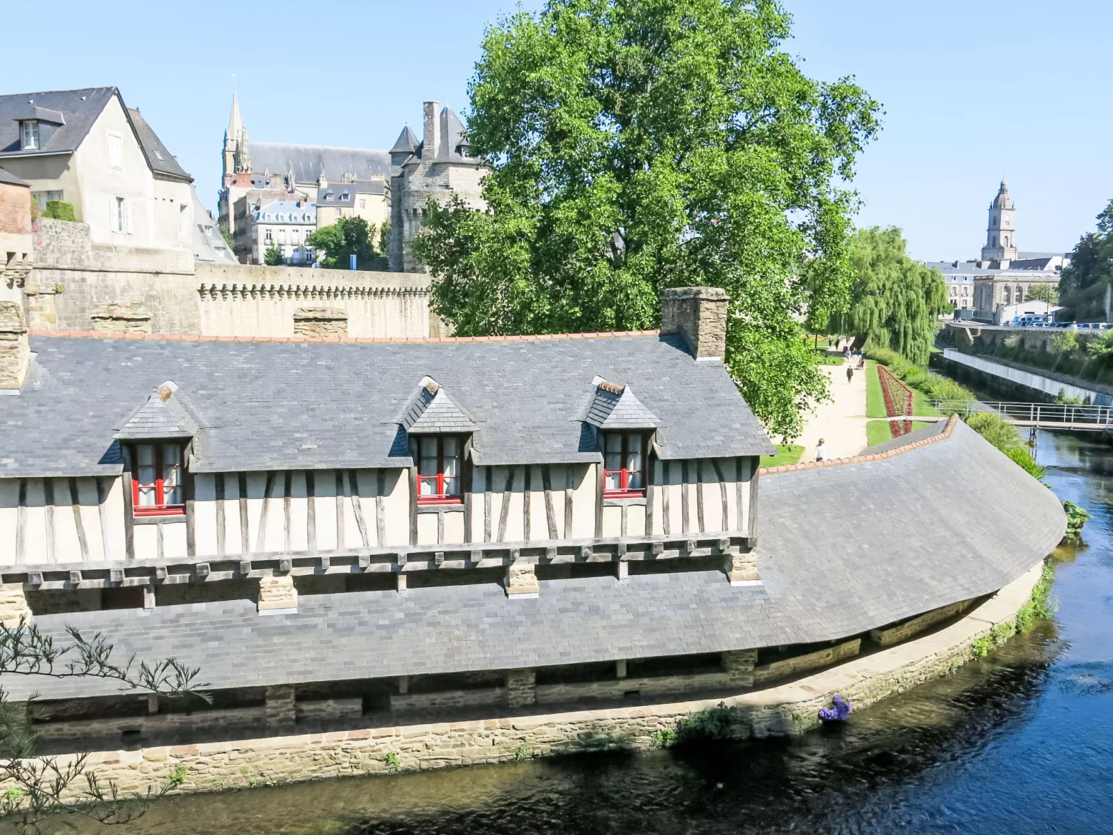 T2 avec balcon,calme et près du port-Draußen