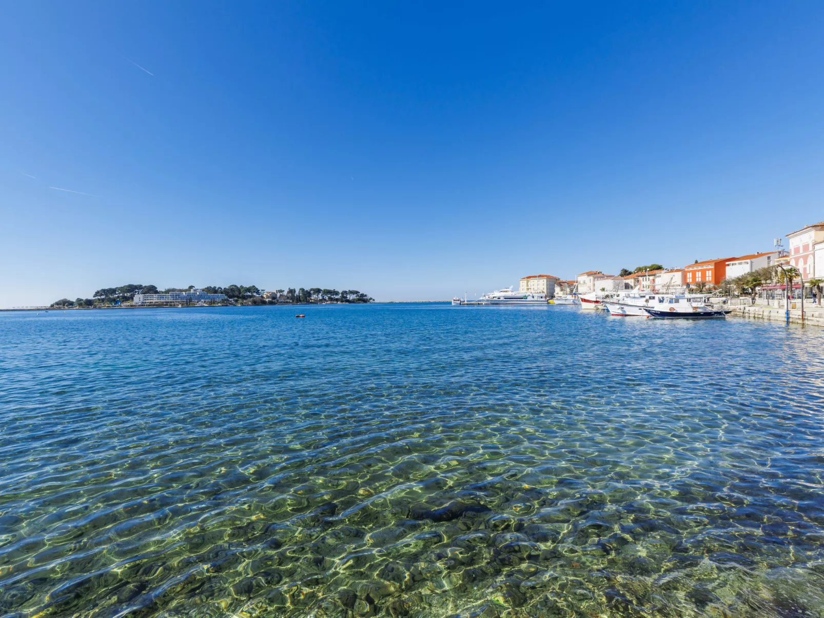 Poreč Center Sea-Outside
