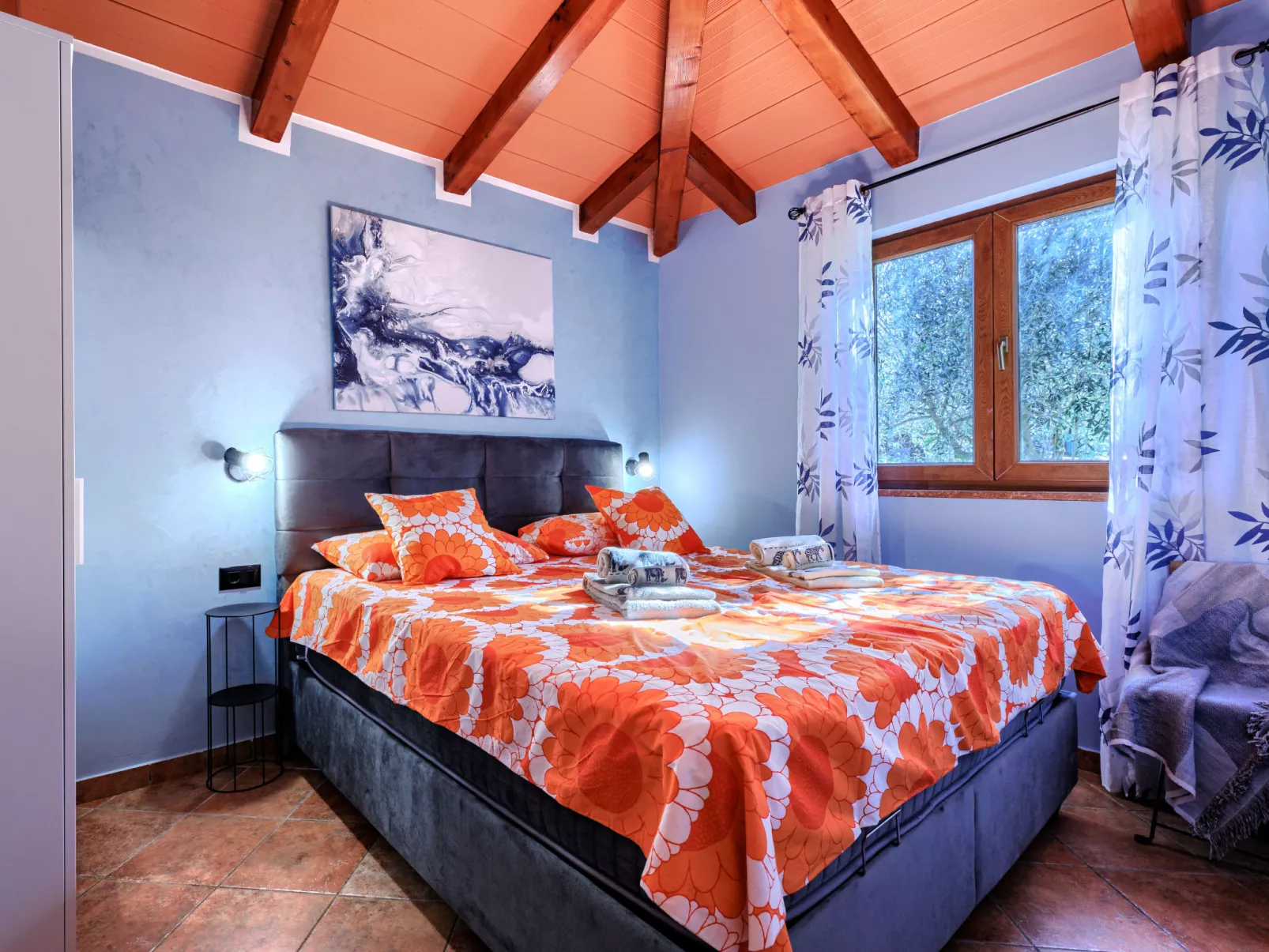 Villa Mariuccia-Inside