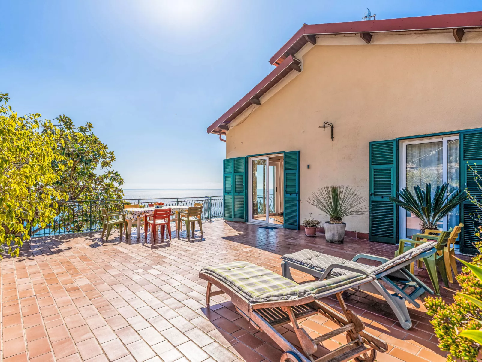 Casa Cycas-Outside