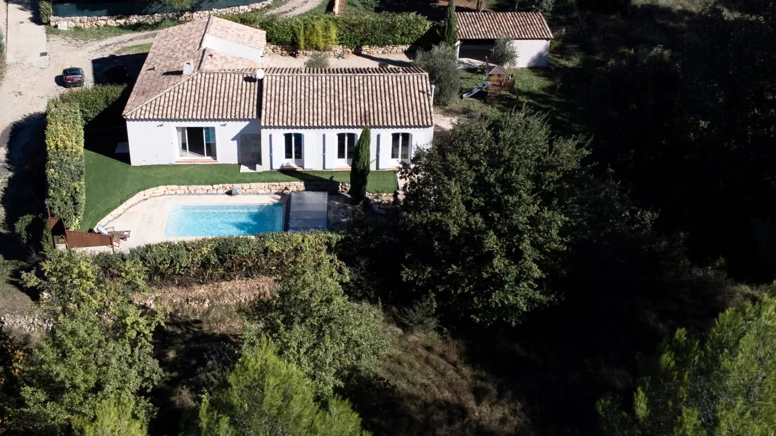 Plein Sud-Exterior summer