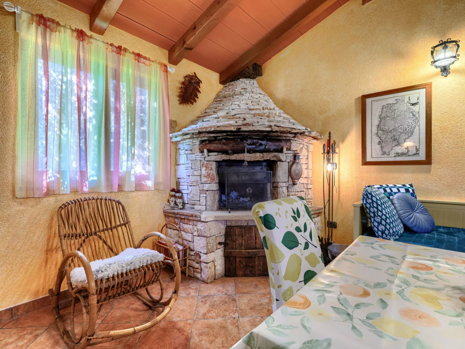 Villa Mariuccia-Inside