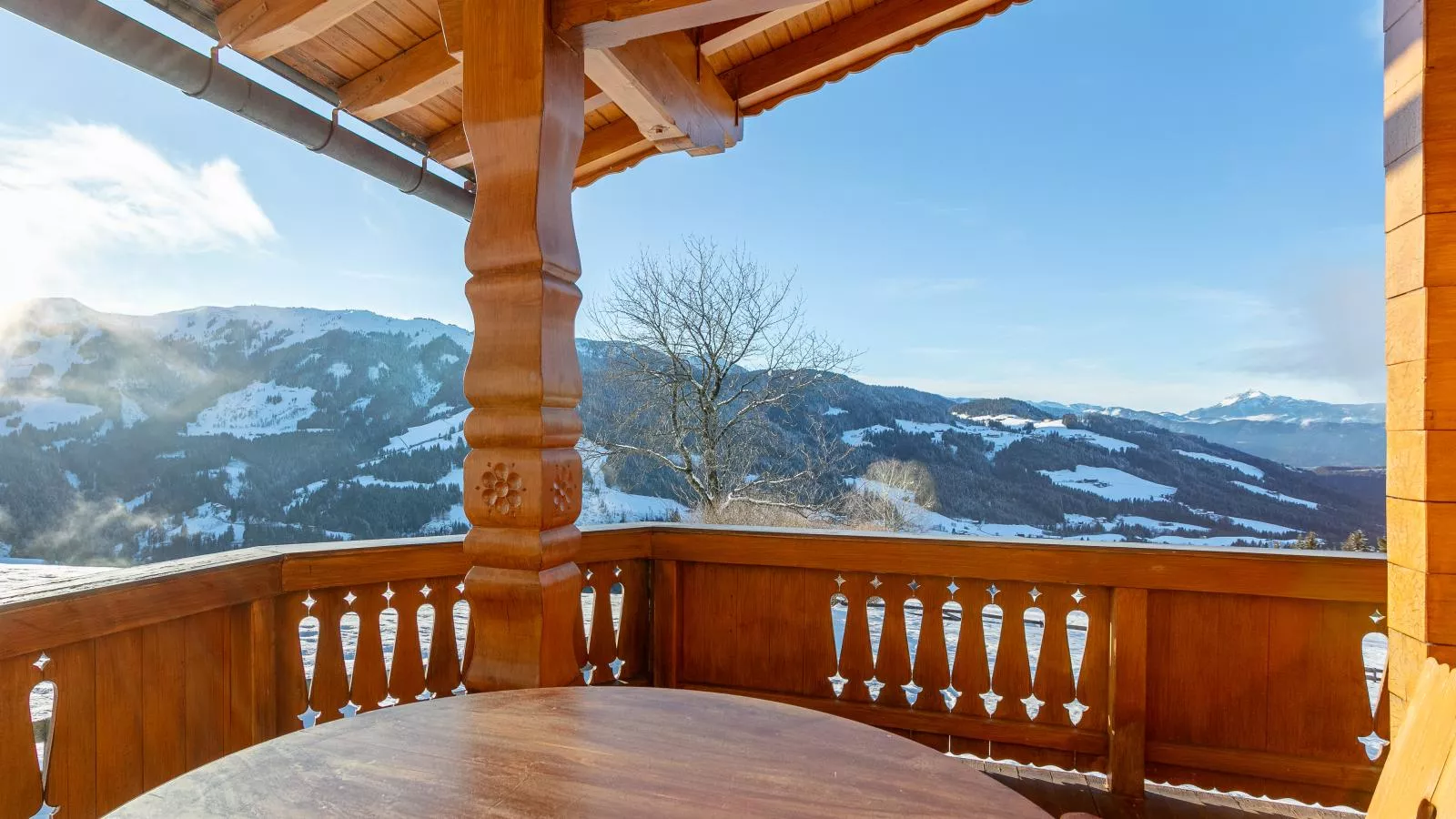 Hütte zum Dillental-Terrace balcony