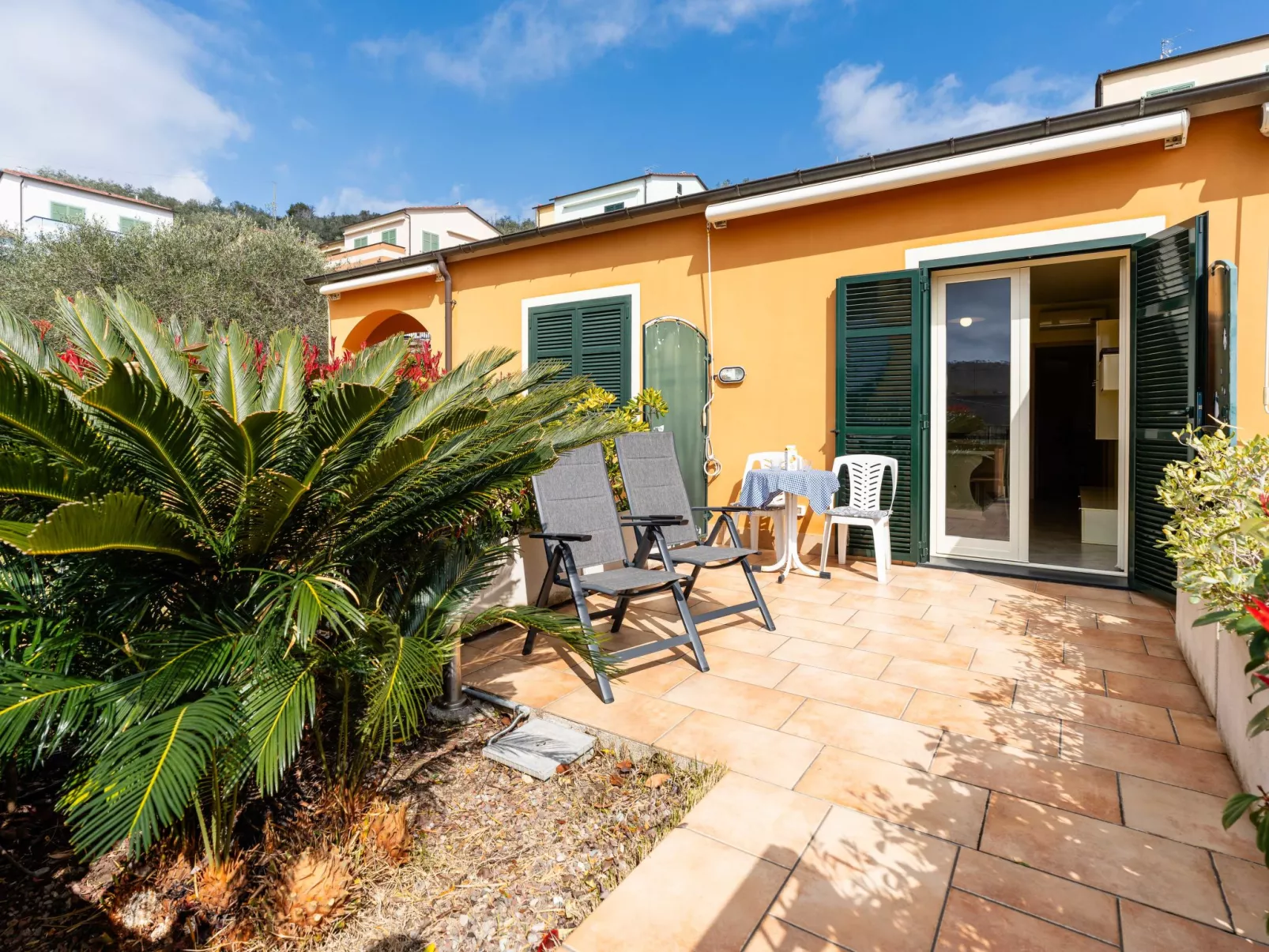 Casa Rita-Outside