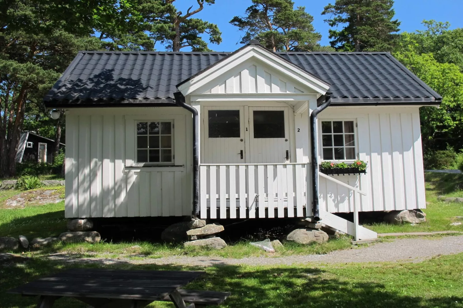Västergårdens Lillstuga, delad dusch-Outdoor