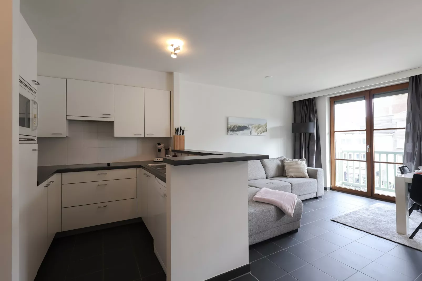 GAUQCD/GAUD2-Kitchen