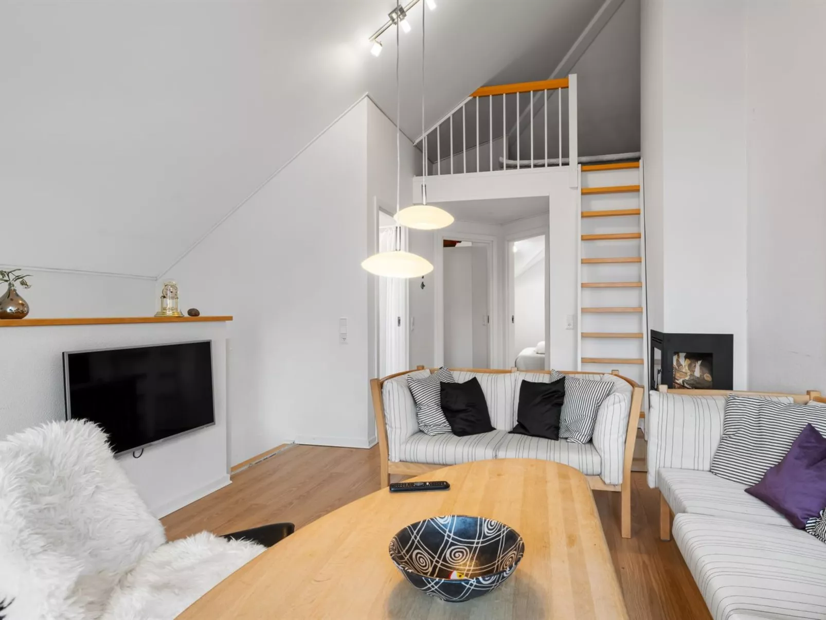 "Ismo" - 350m from the sea-Inside