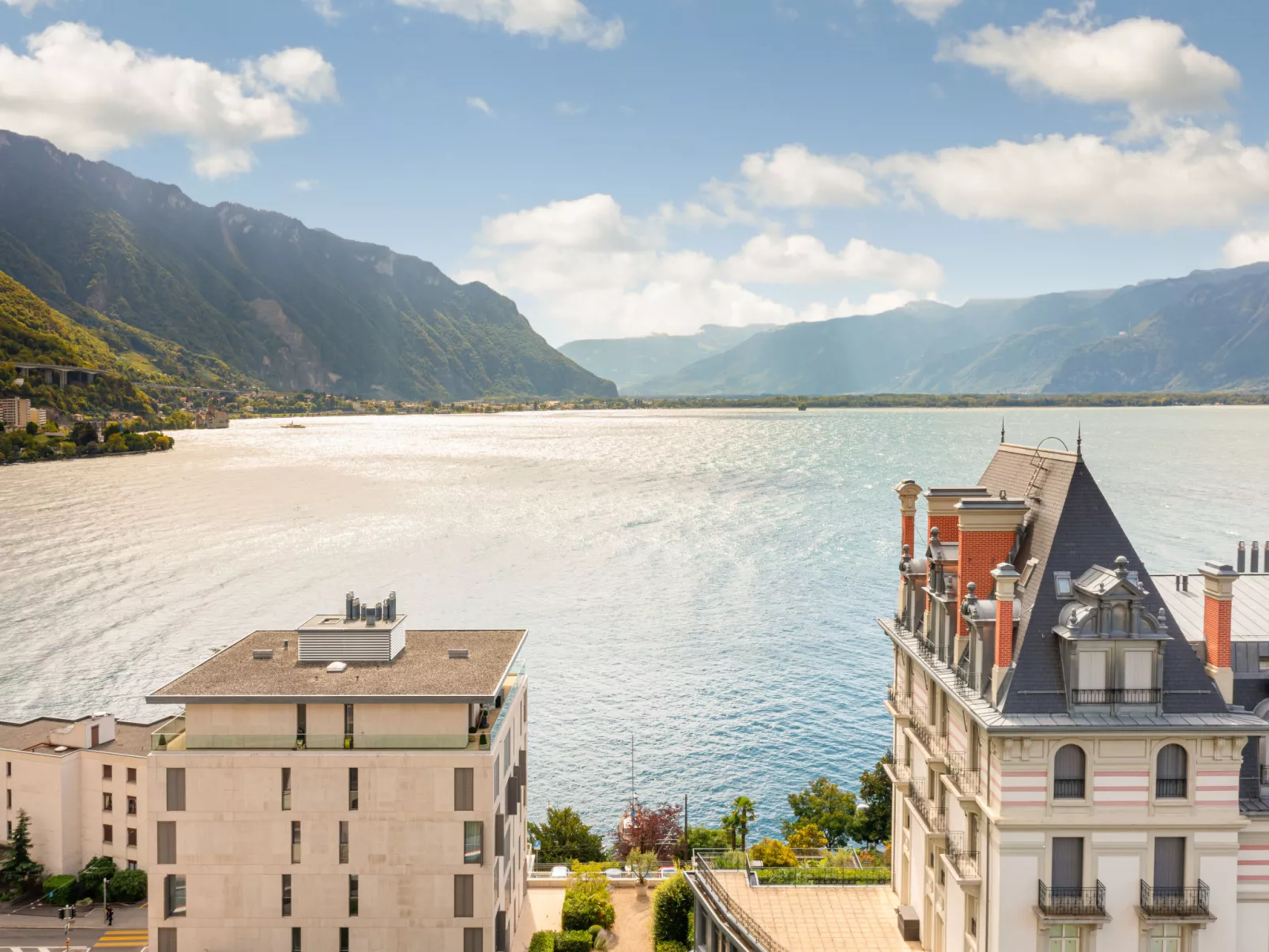 Le National Montreux-Outside