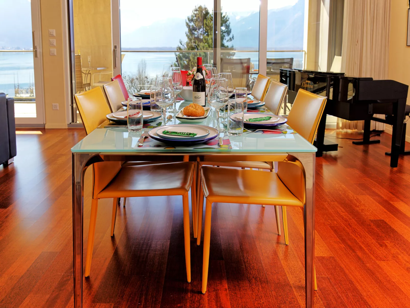 Le National Montreux-Inside