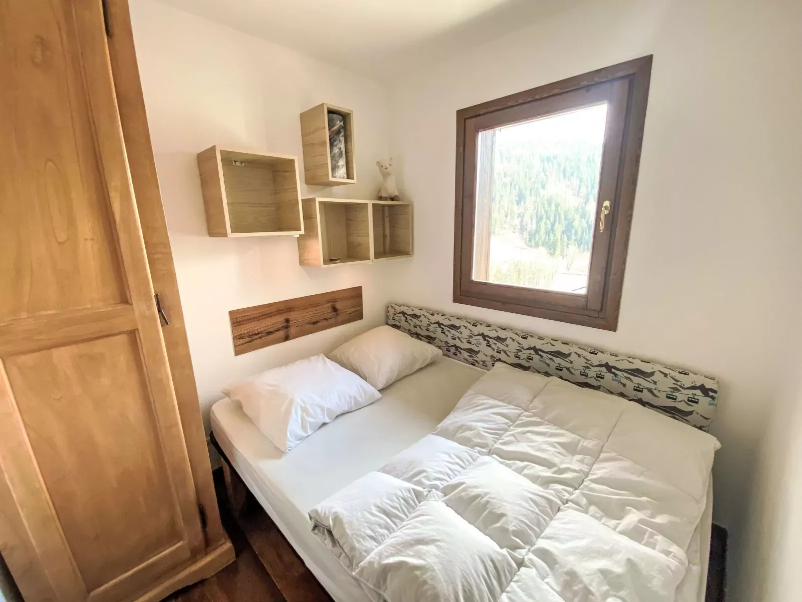 Les Grands Balcons-Inside