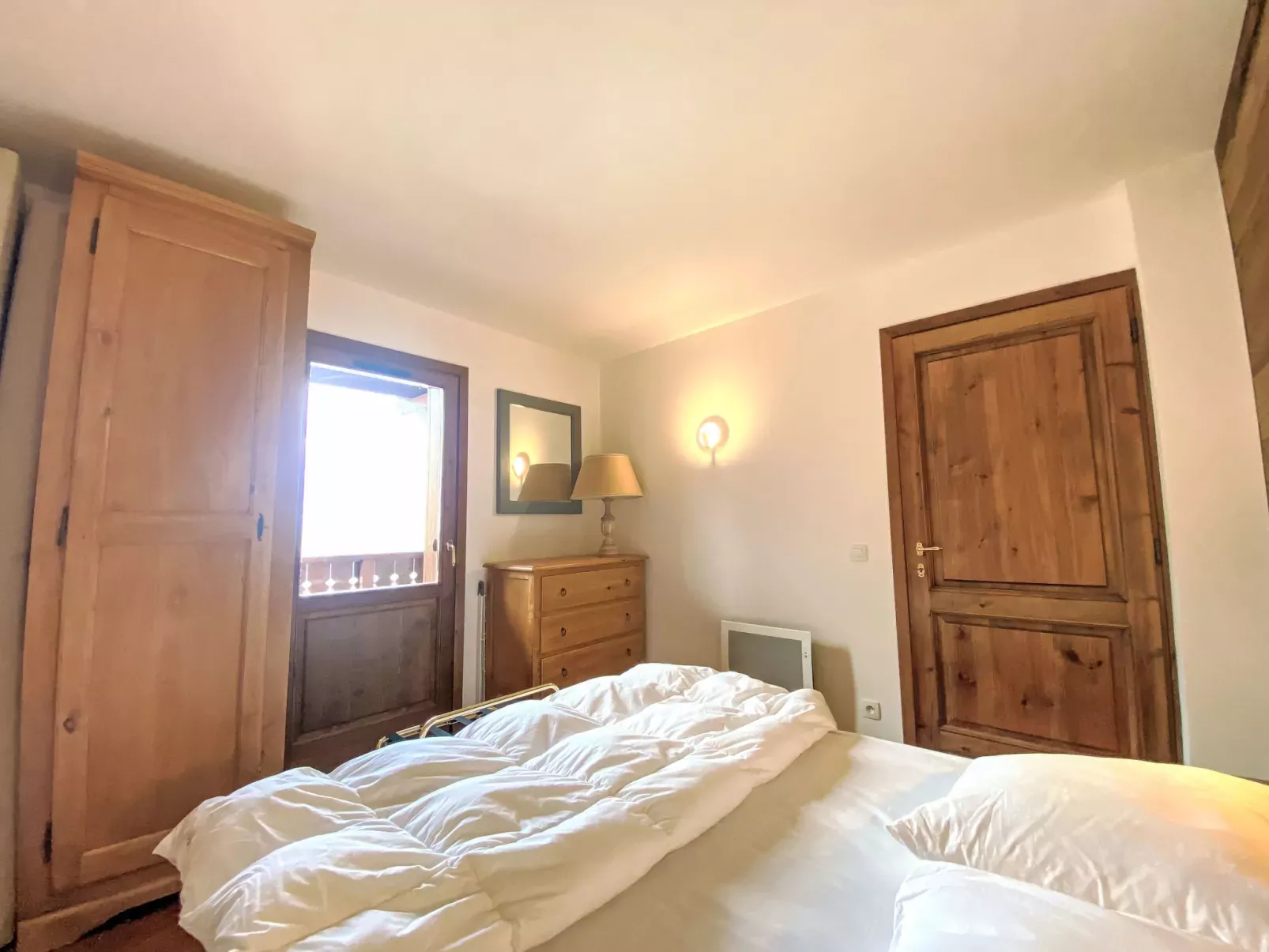 Les Grands Balcons-Inside