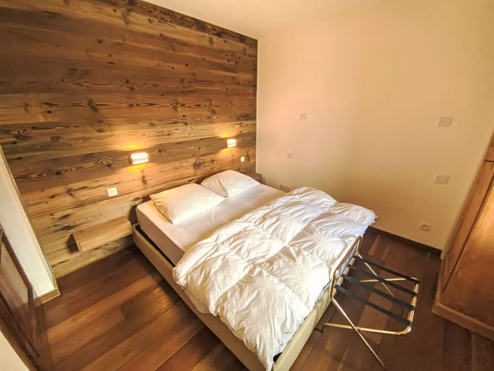 Les Grands Balcons-Inside