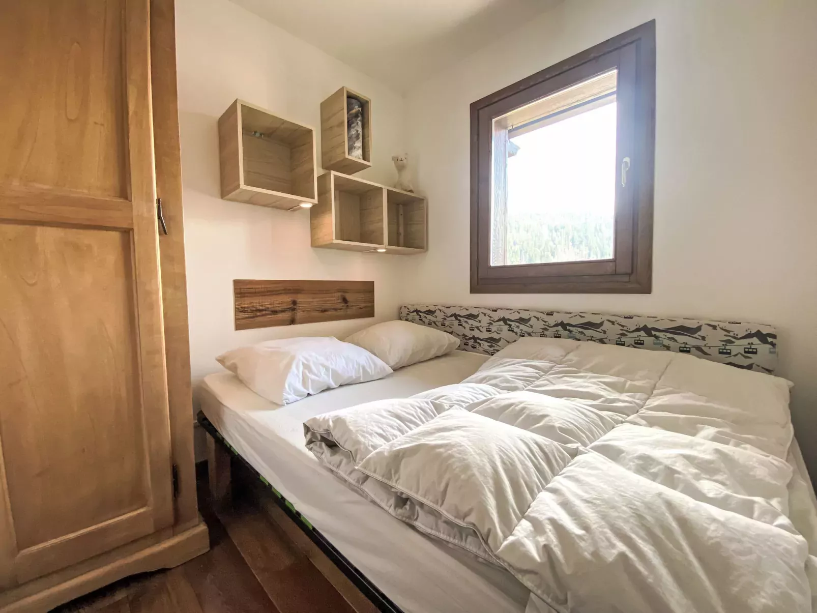 Les Grands Balcons-Inside