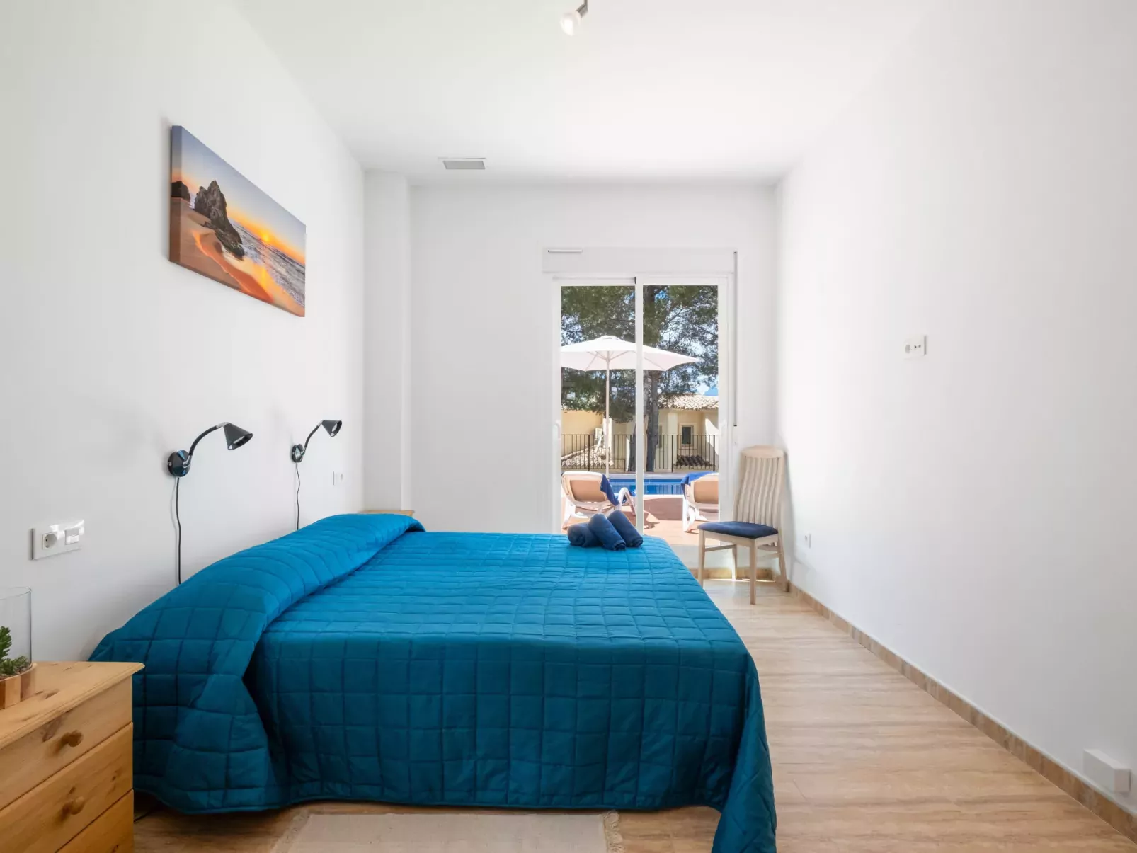 Vista Bernia-Inside