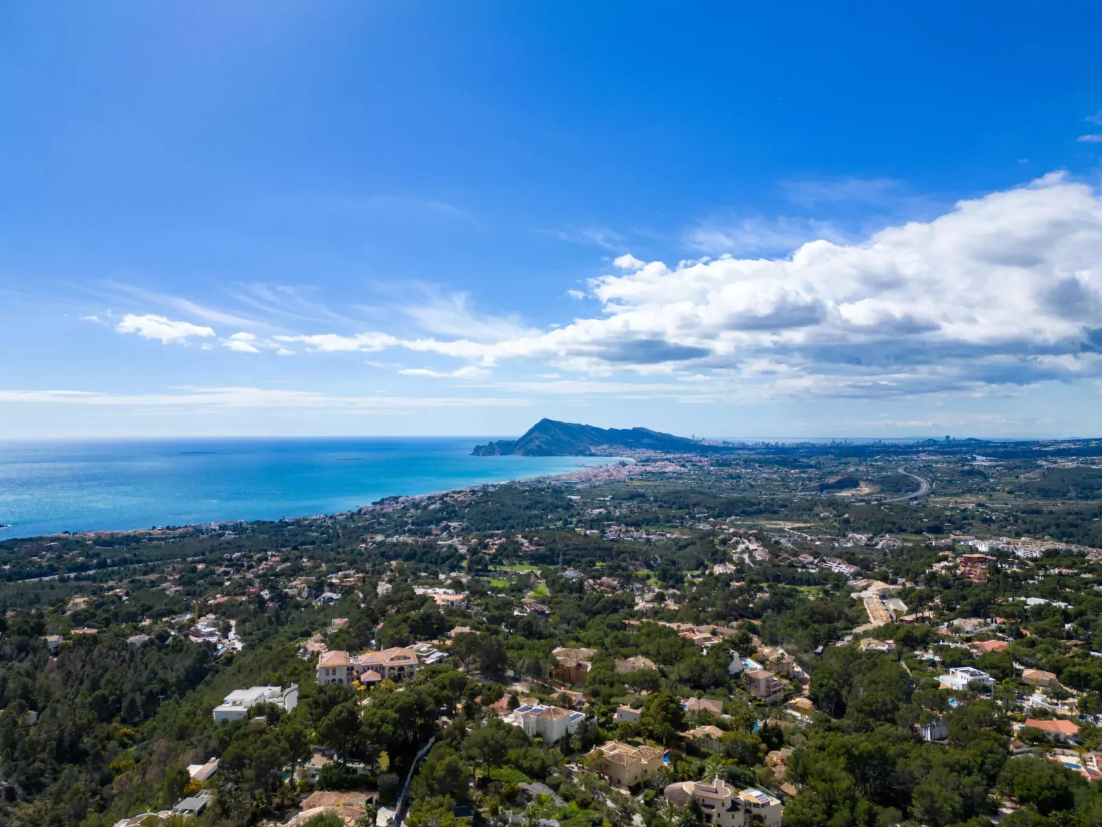 Vista Bernia-Outside
