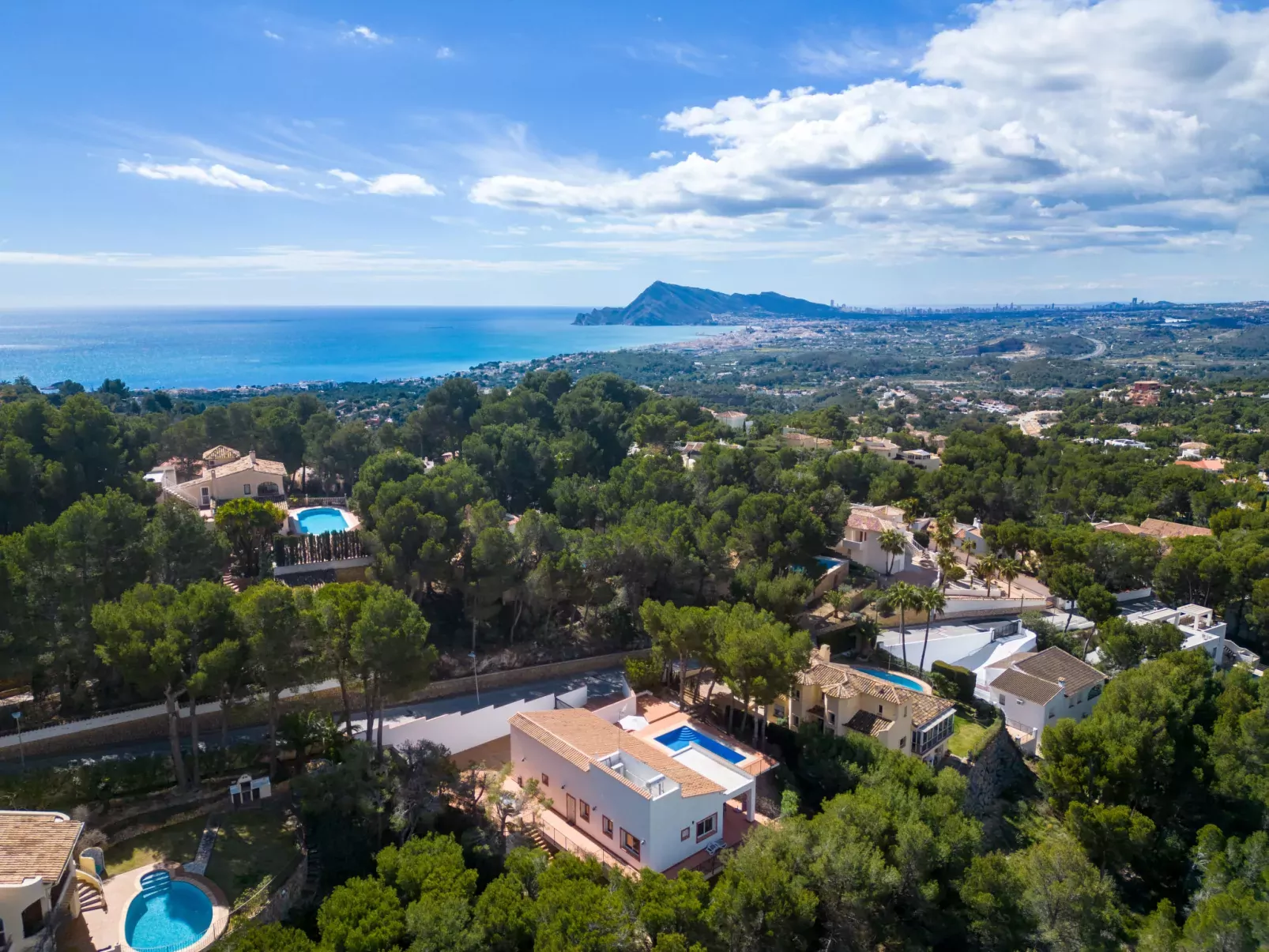 Vista Bernia-Outside
