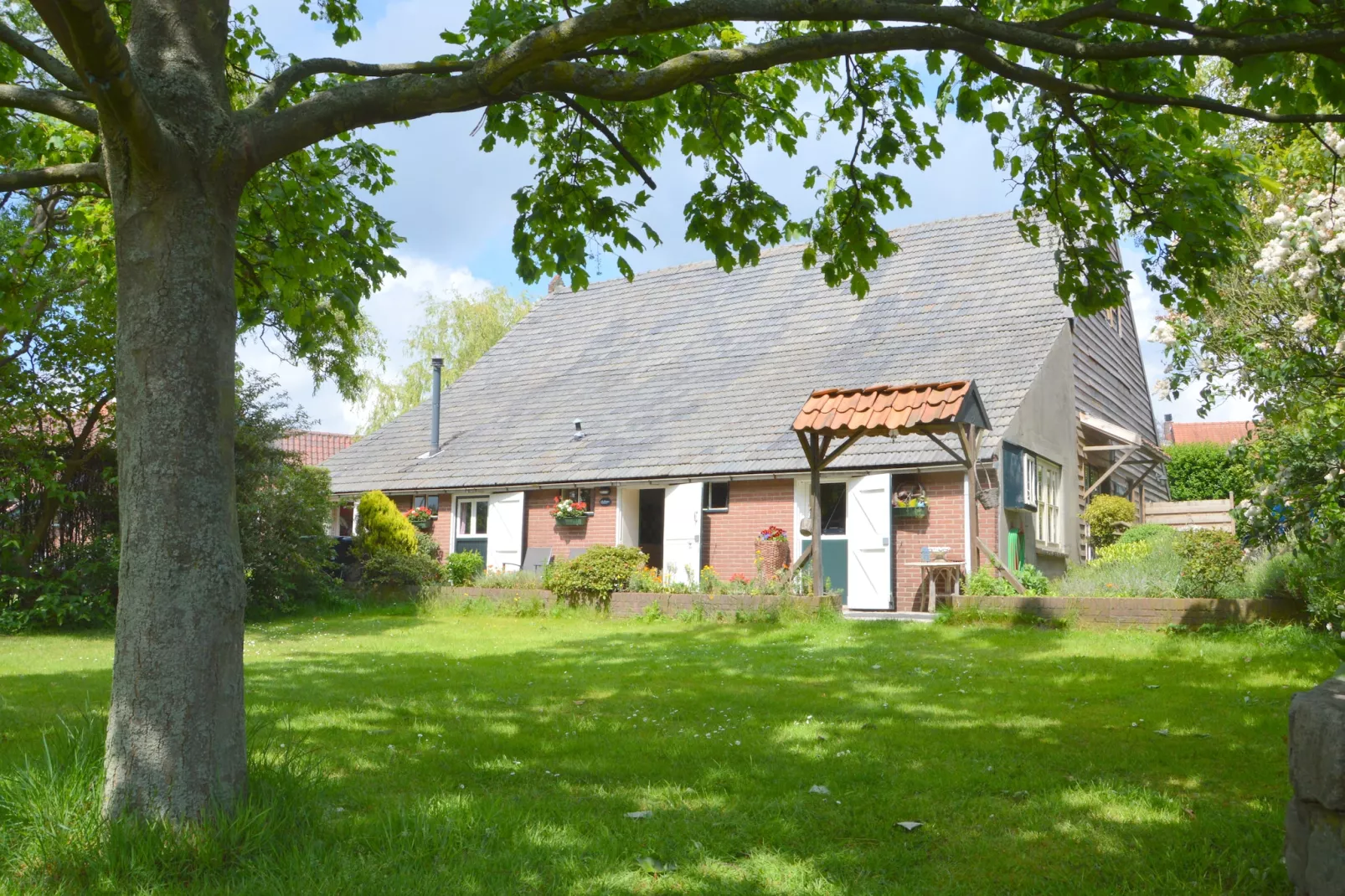 De Herberg-Exterior summer