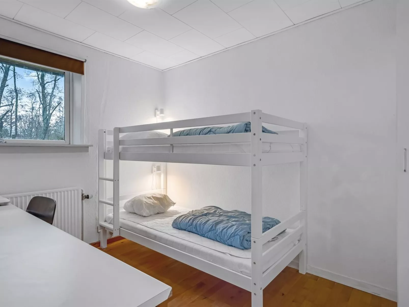 "Steffan" - 1.8km from the sea-Inside