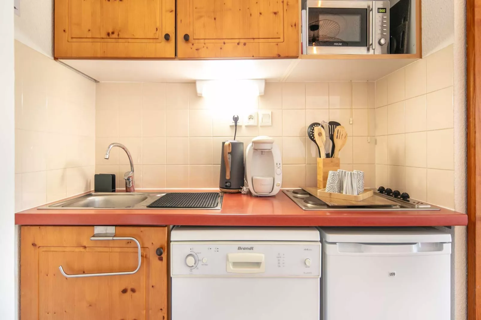 V du Bachat Arolles A N°03 - 2P6-Kitchen