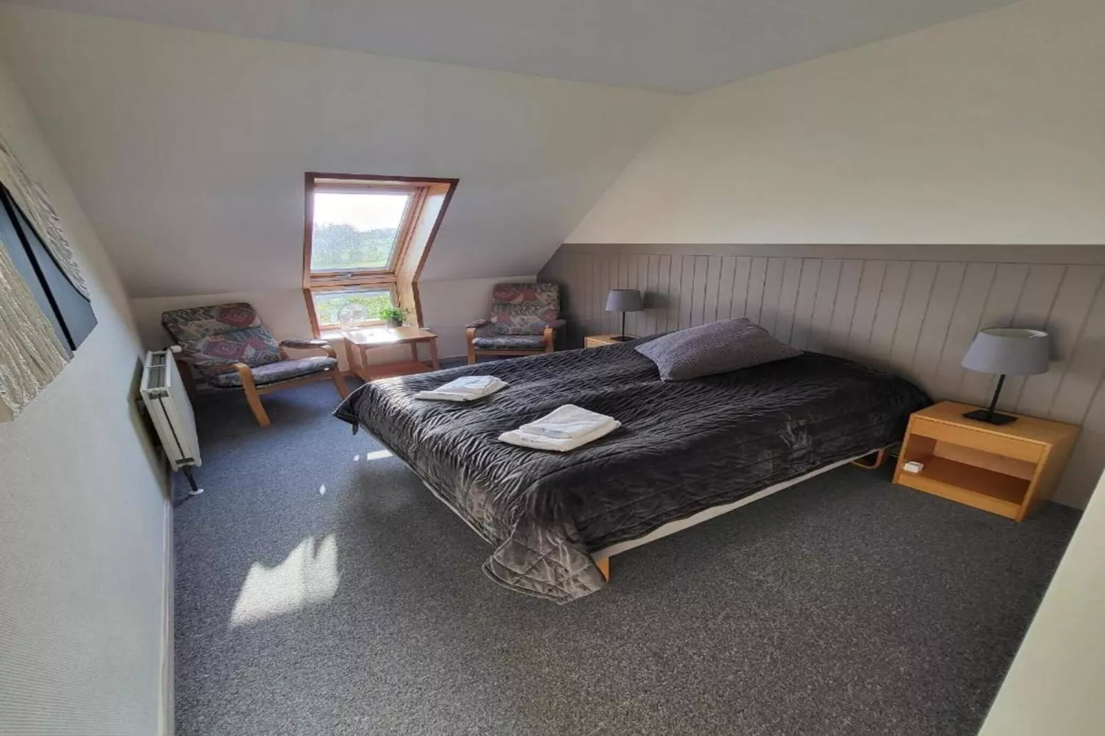 Dobbeltv(relse med eget badev(relse-Indoor