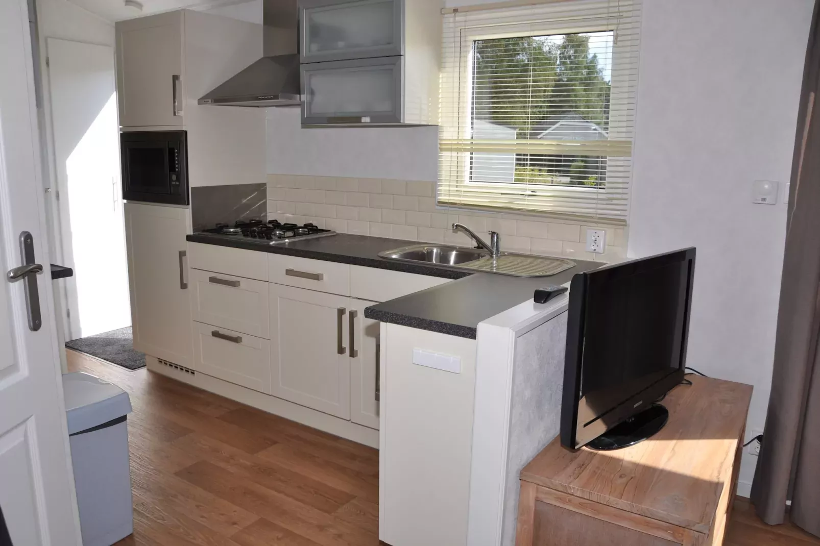 Parc de Kievit 5-Kitchen