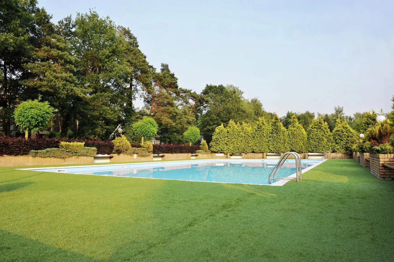 Parc de Kievit 6-Pool