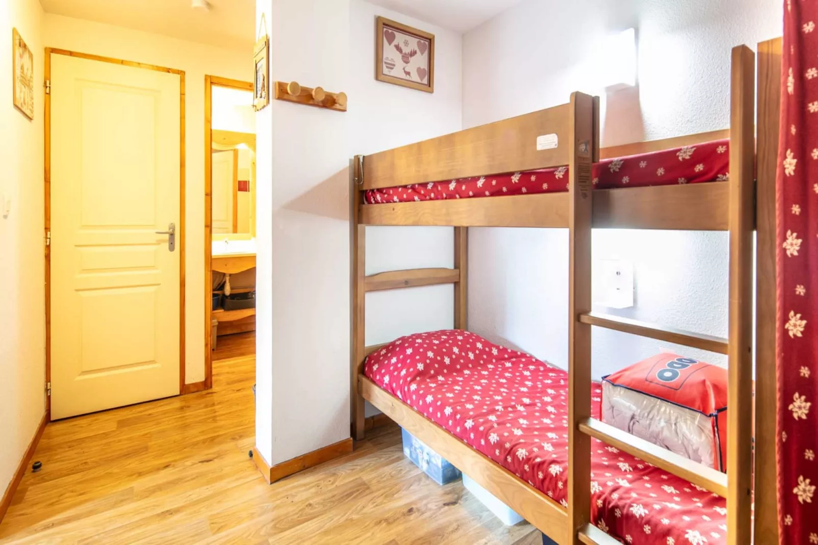 V du Bachat Joubarbes E N°12 - ST6-Bedroom