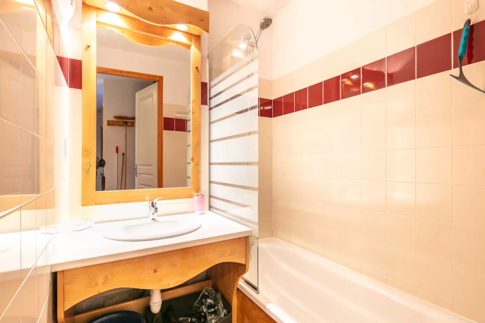 V du Bachat Joubarbes E N°12 - ST6-Bathroom