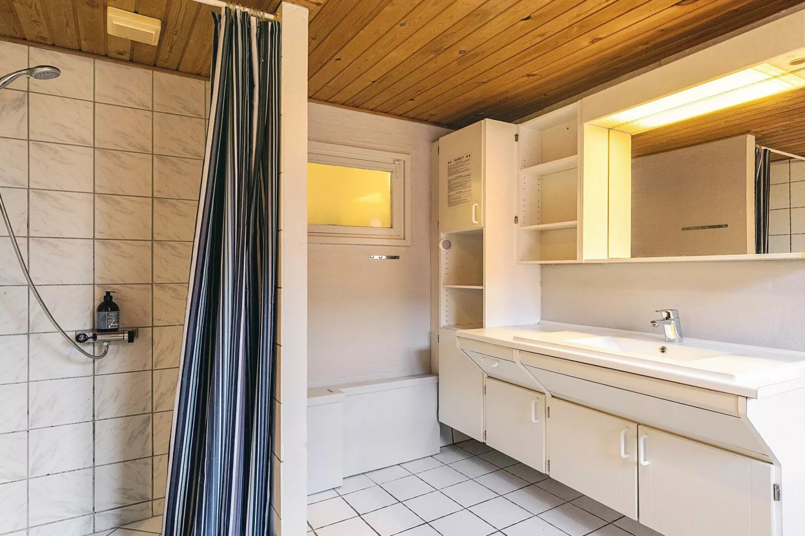 8 person holiday home in Svendborg-Indoor