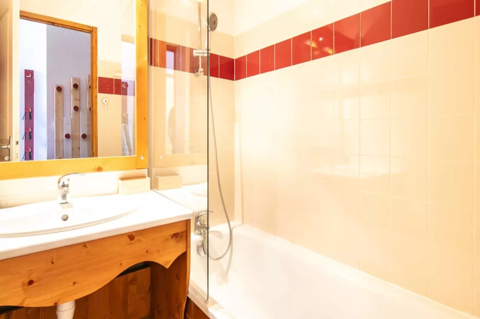 V. du Bachat EPICEA B N°02 - 3P6-Badezimmer