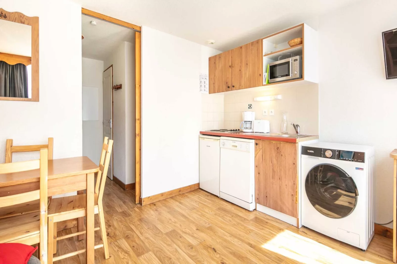 V. du Bachat ASTERS A N°04  - ST4-Kitchen