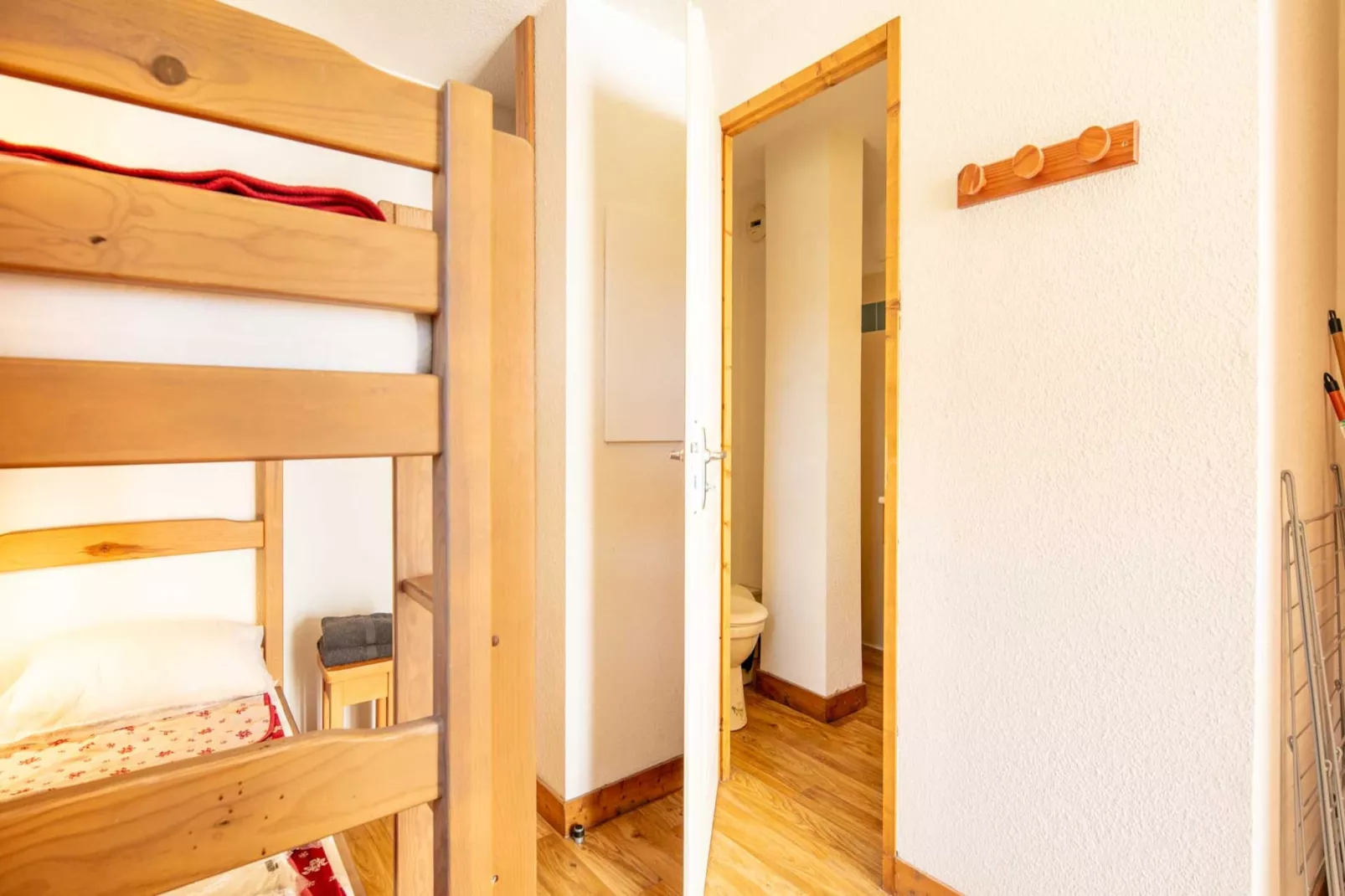 V. du Bachat ASTERS A N°04  - ST4-Bedroom