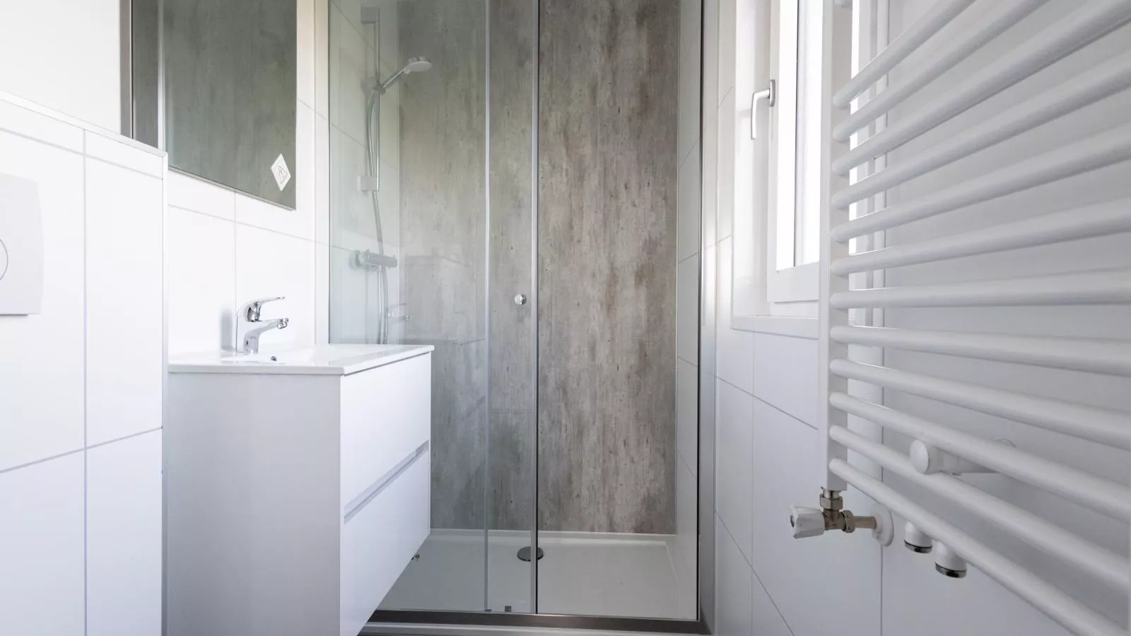 Casa León-Bathroom