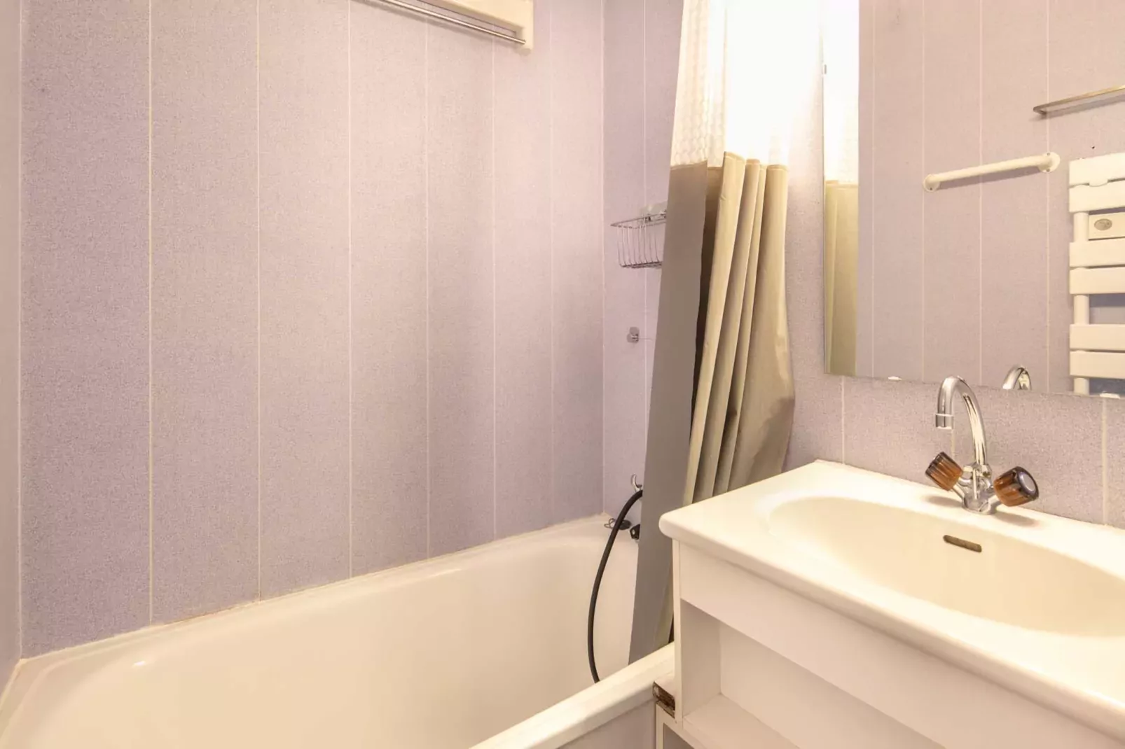Les Marmottes N°311 - 2P6C-Badezimmer