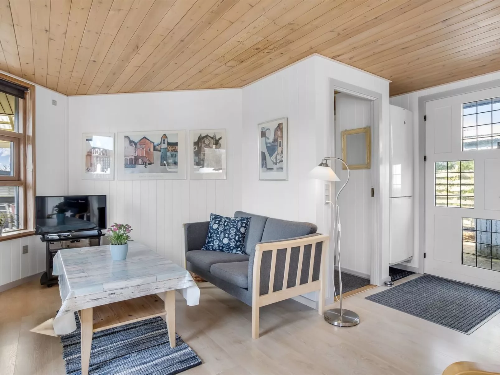 "Terttu" - 250m from the sea-Drinnen