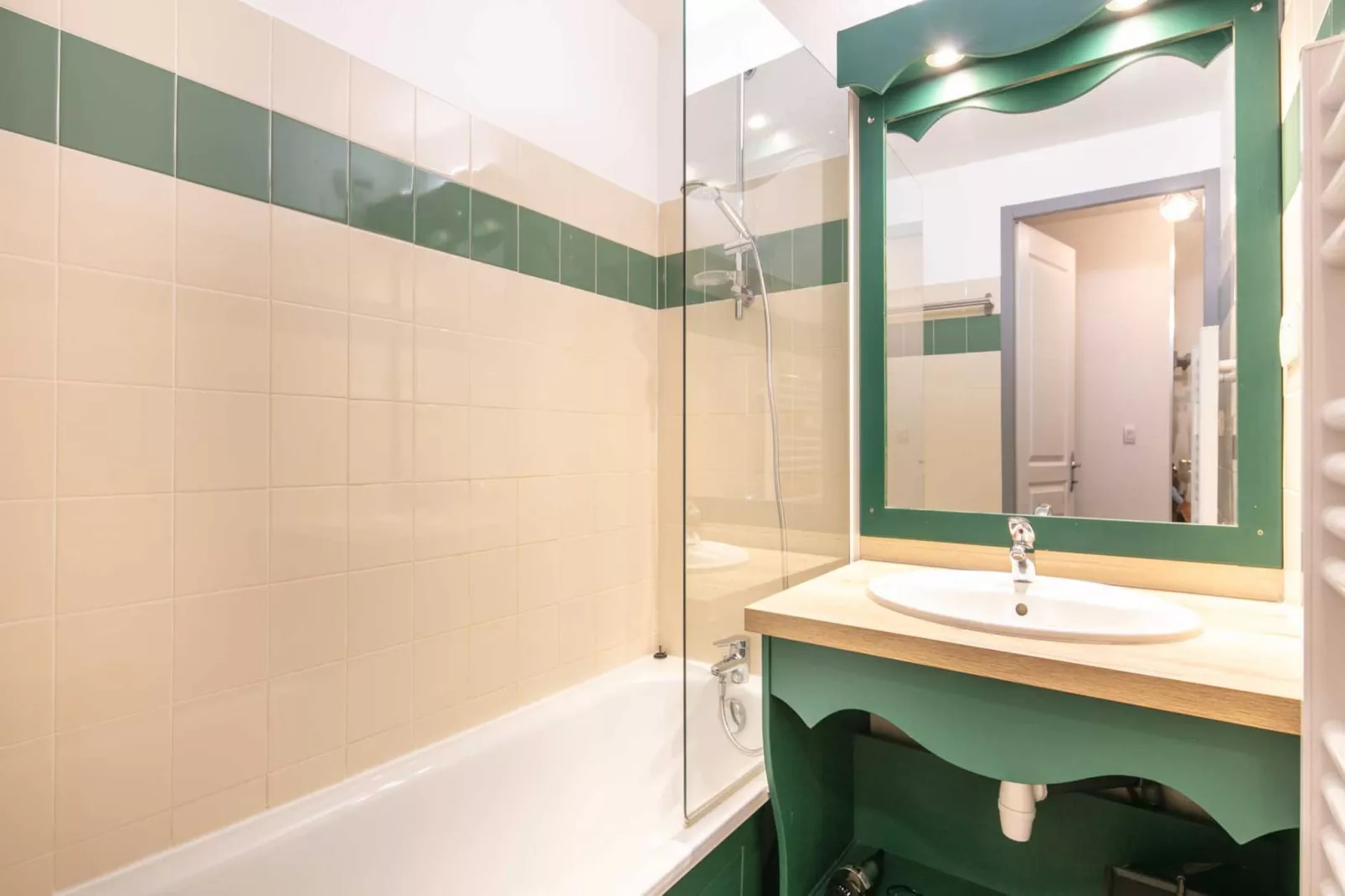 V. DU BACHAT MELEZES C N°23 - ST5-Bathroom